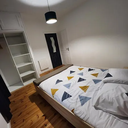 Chaleureux Refait A Neuf Appartement Vic-sur-Cère