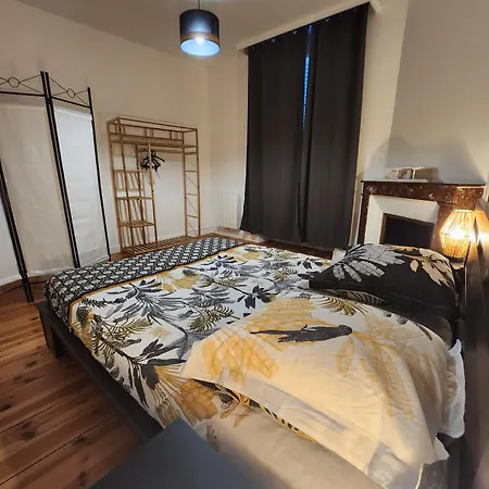 Appartement Chaleureux Refait A Neuf Vic-sur-Cère